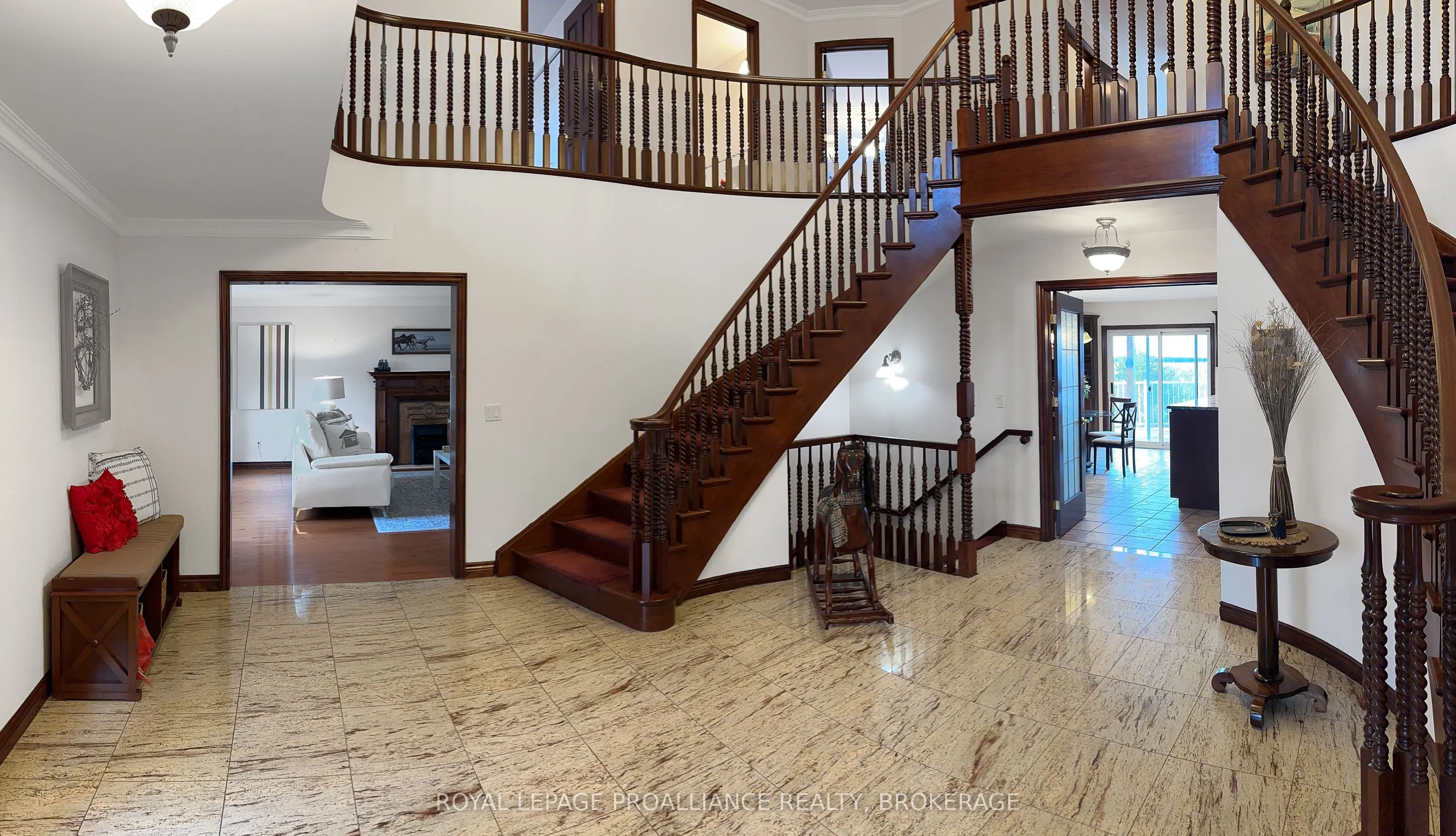 4734 Lakeside Lane