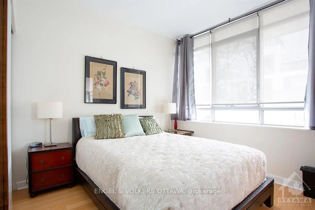 180 YORK Street, #301