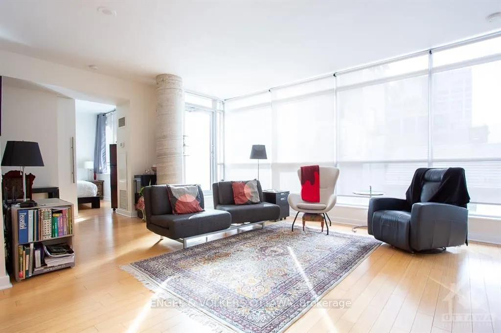 180 YORK Street, #301