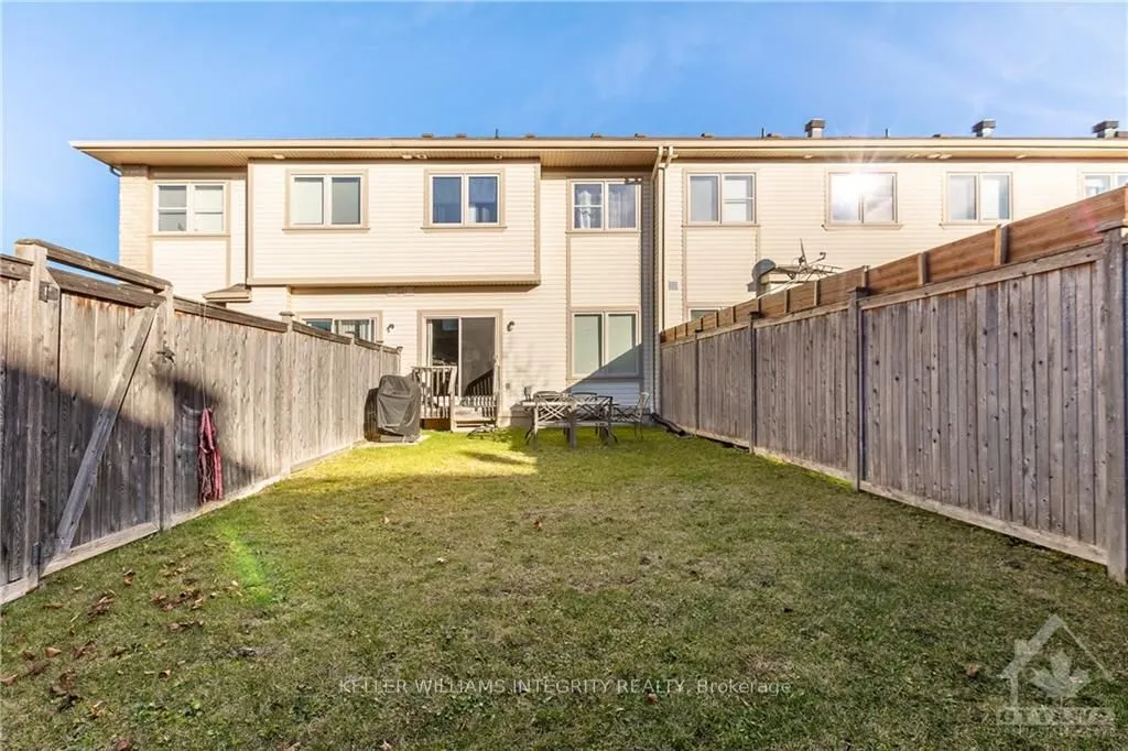 2200 NANTES Street