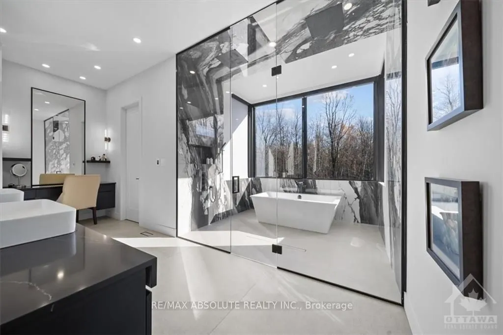 553 SHOREWAY Drive