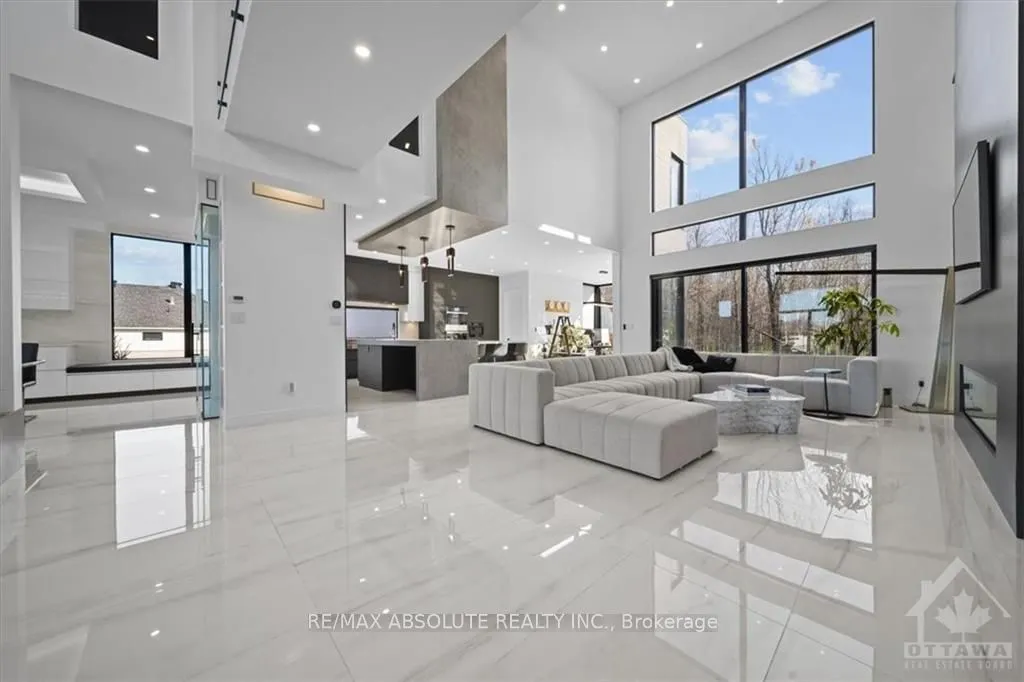553 SHOREWAY Drive
