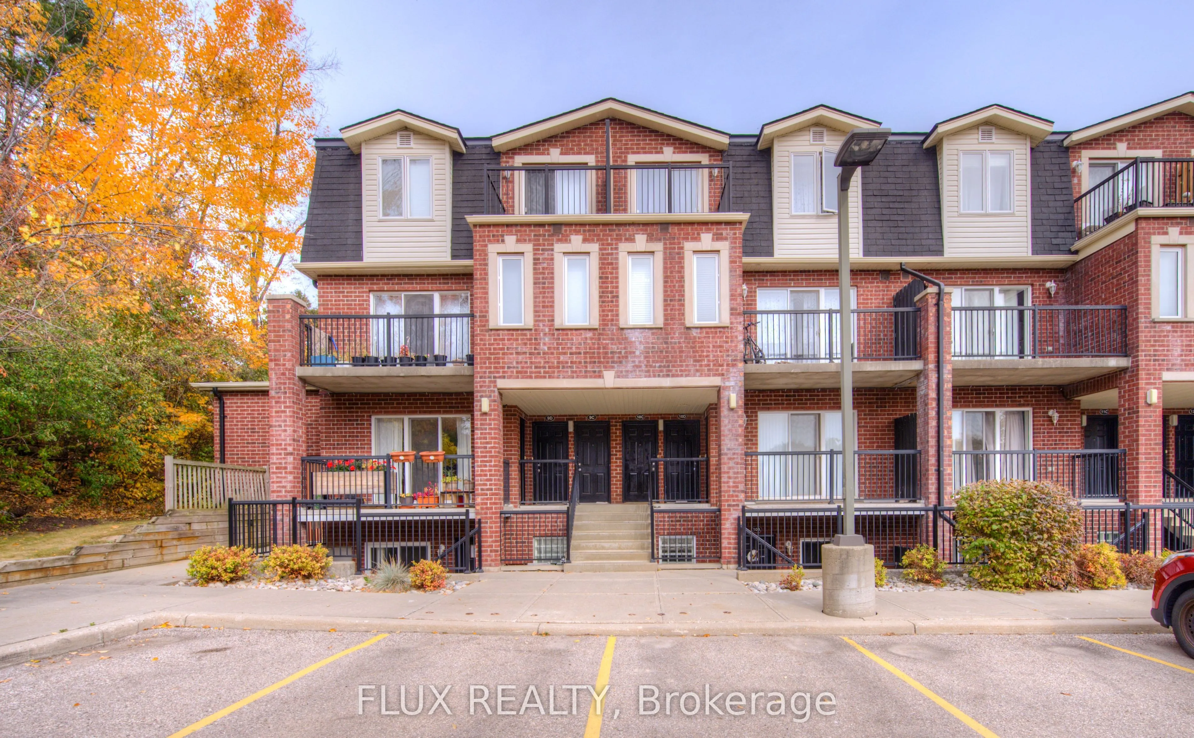 45 Cedarhill Crescent, #10C