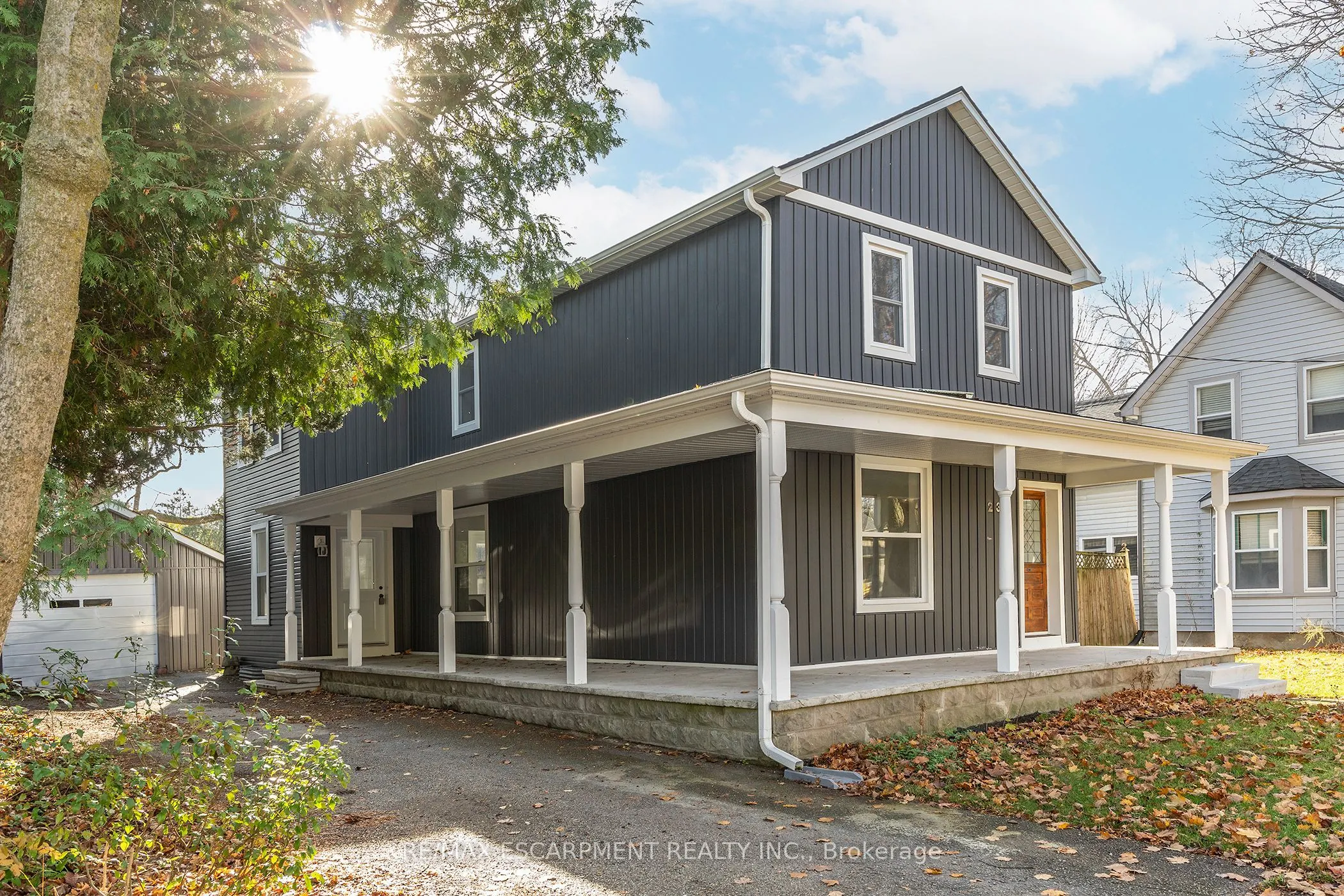 237 MAIN Street E