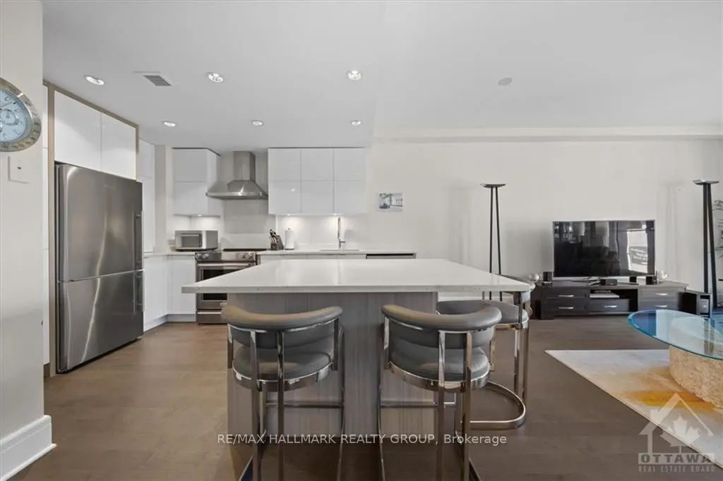 700 SUSSEX Drive, #304