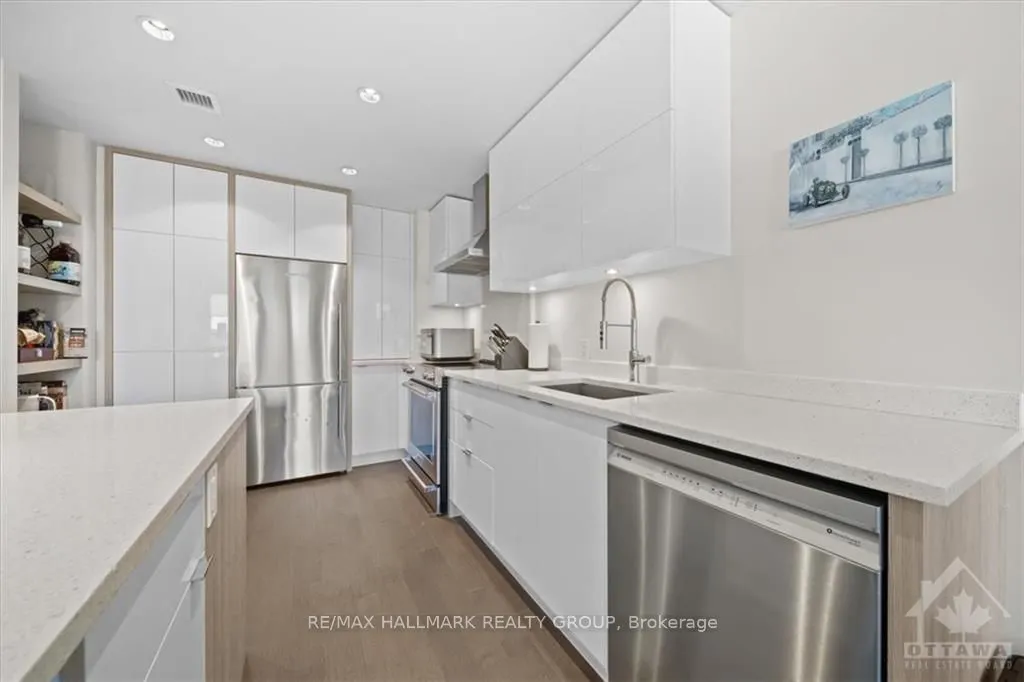 700 SUSSEX Drive, #304