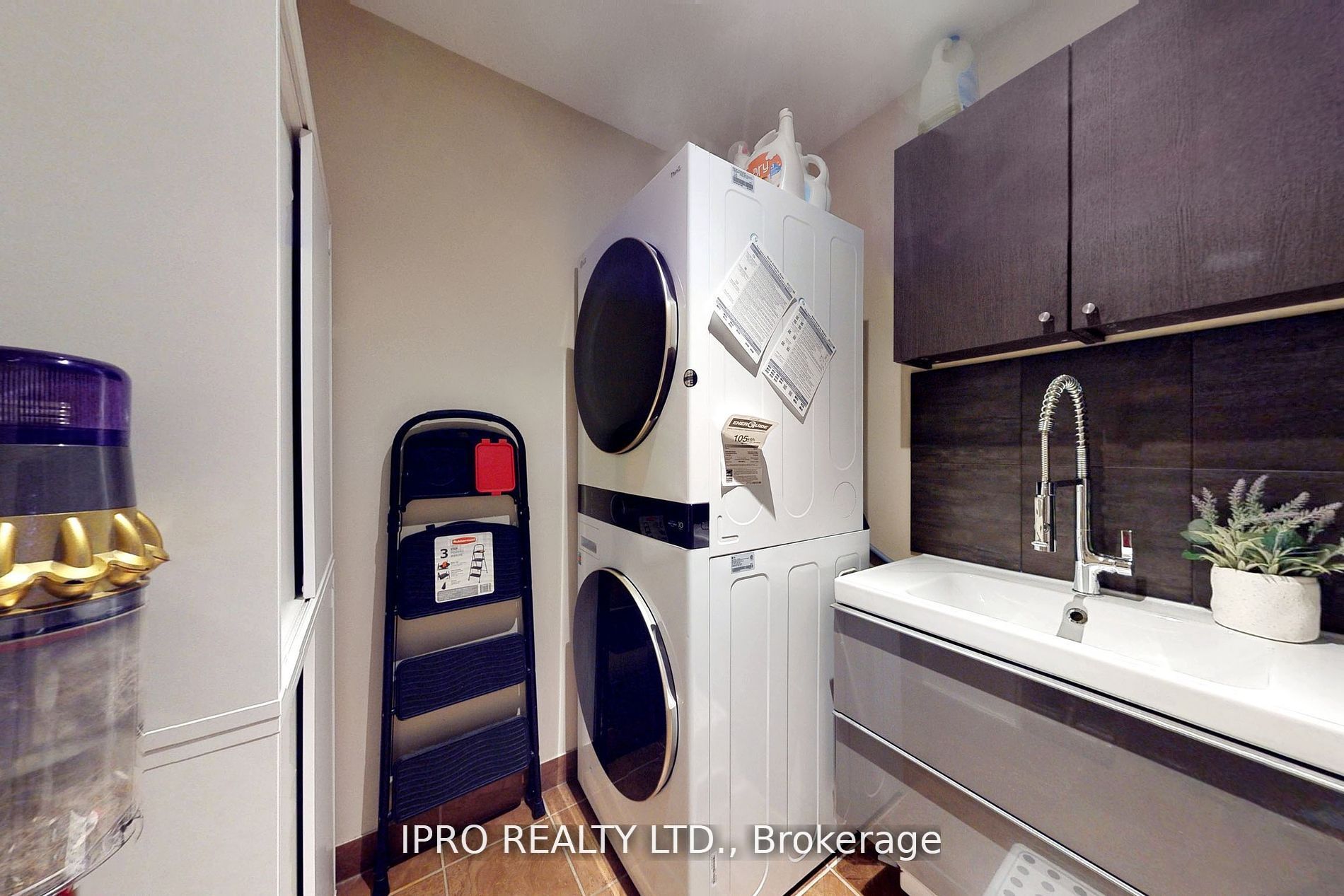80 Oakhaven Place, #80