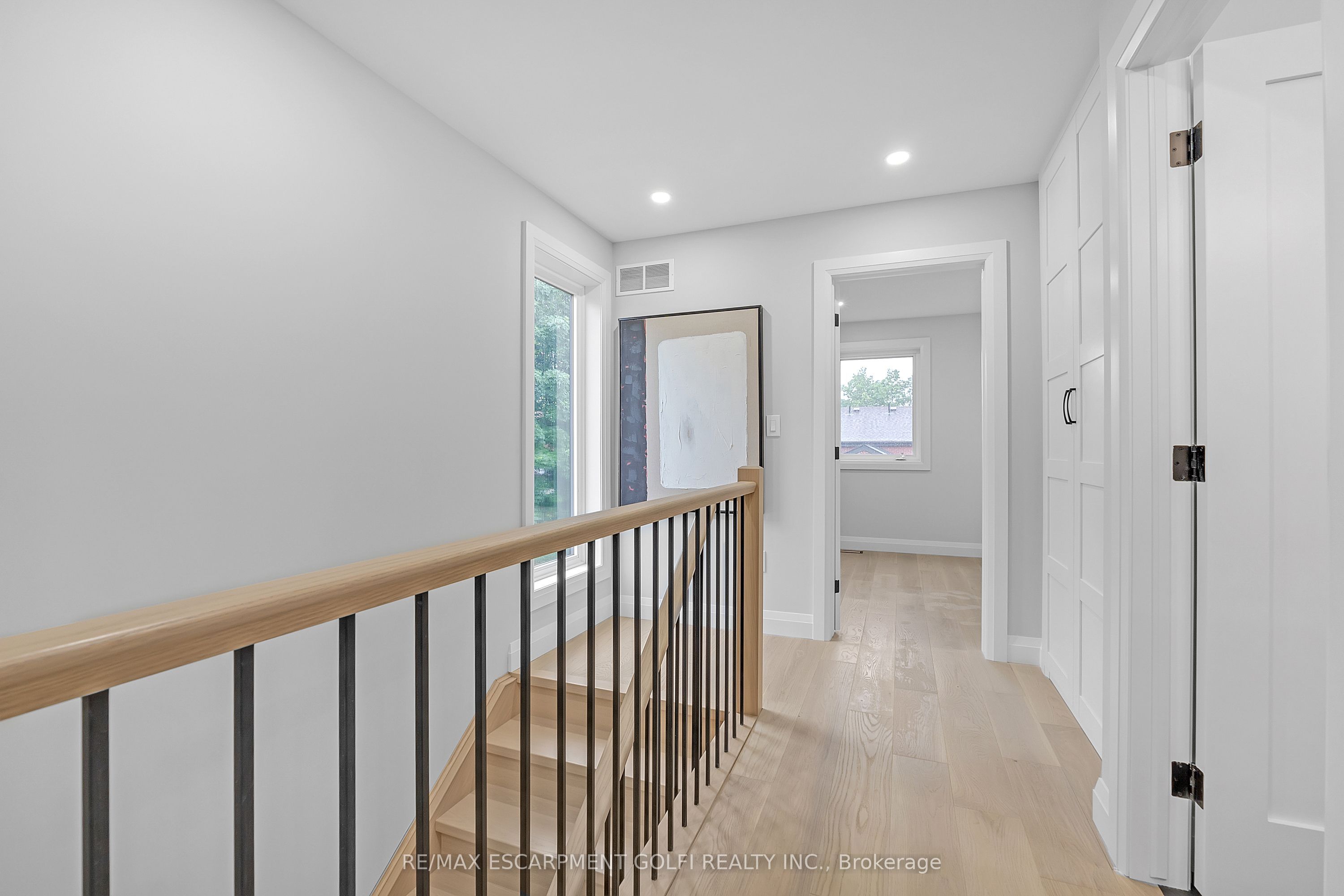 29 Magill Street