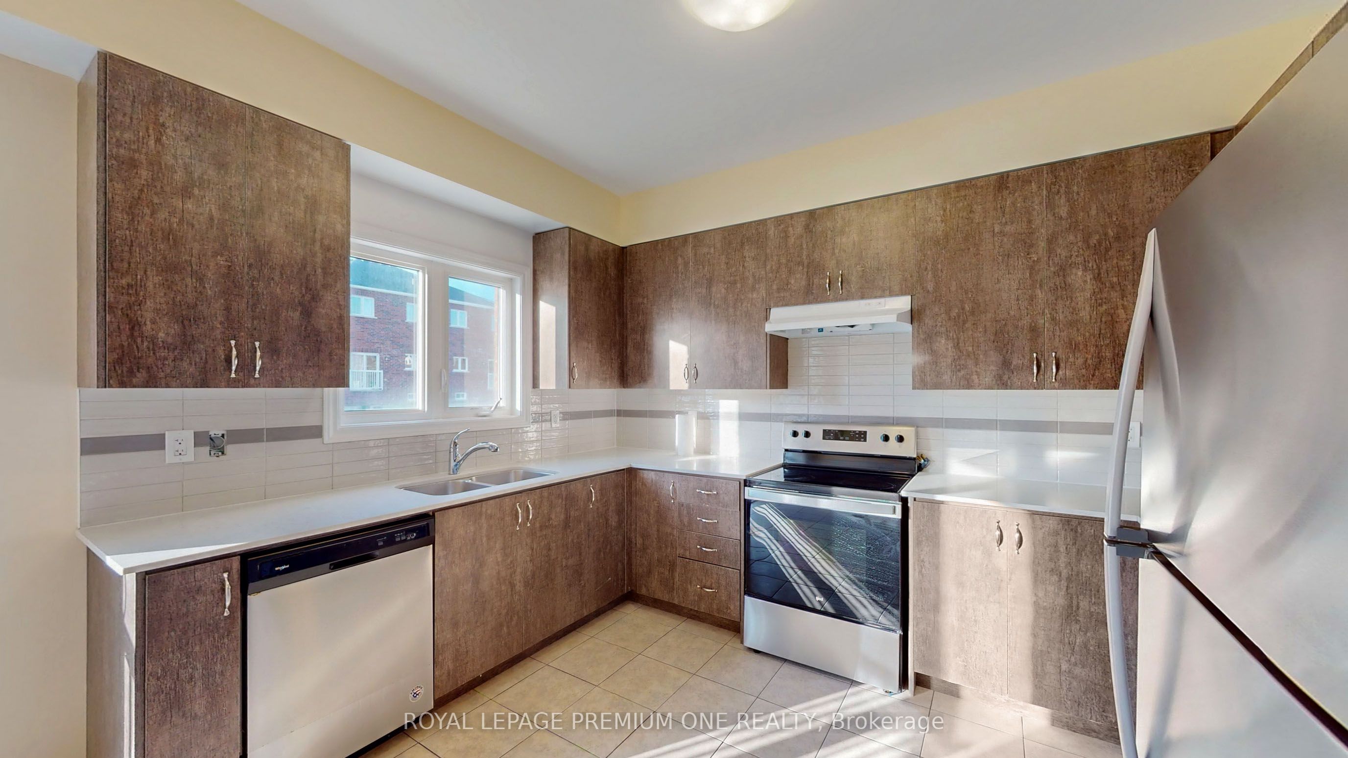 344 Ridley Crescent