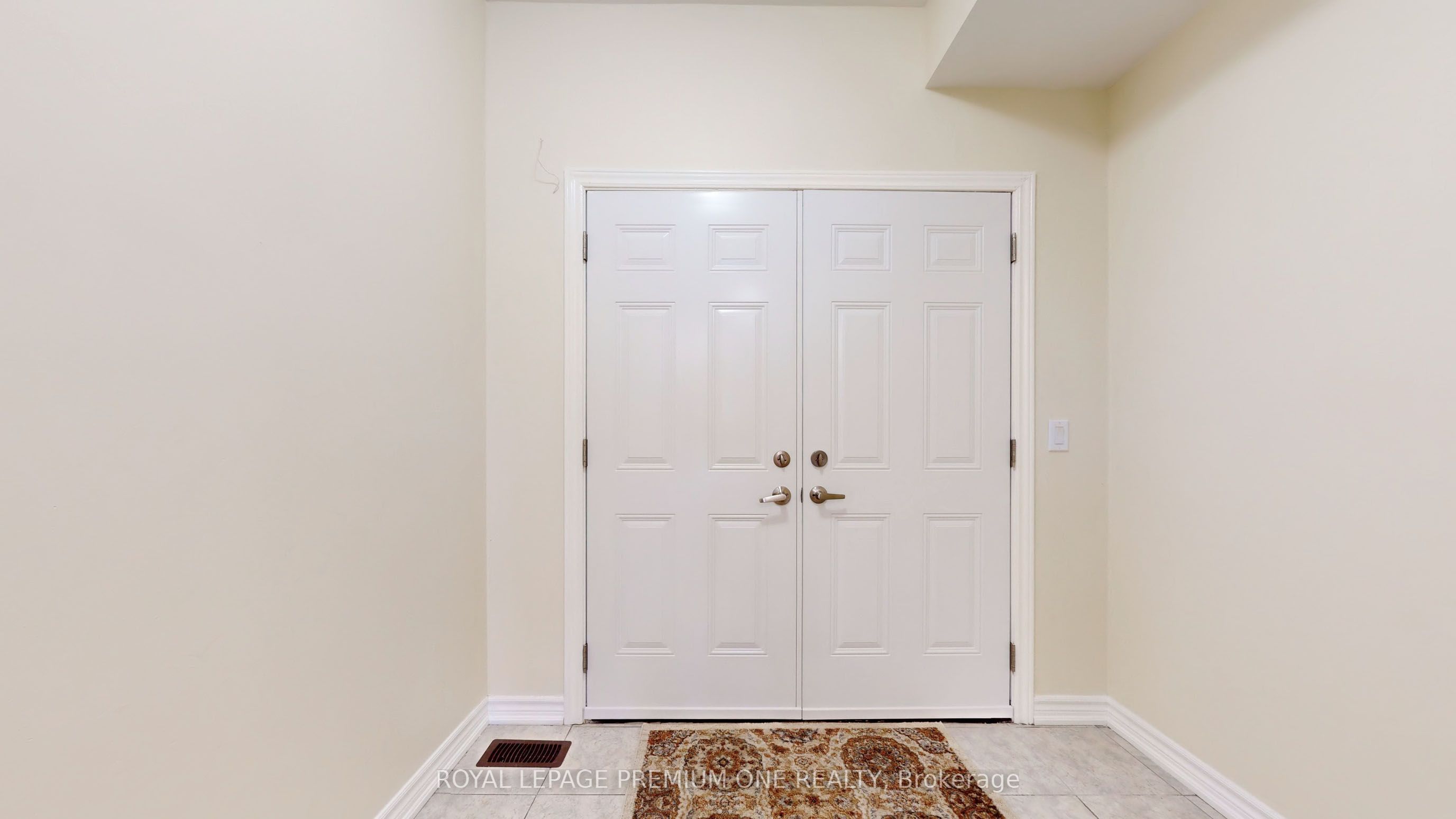 344 Ridley Crescent