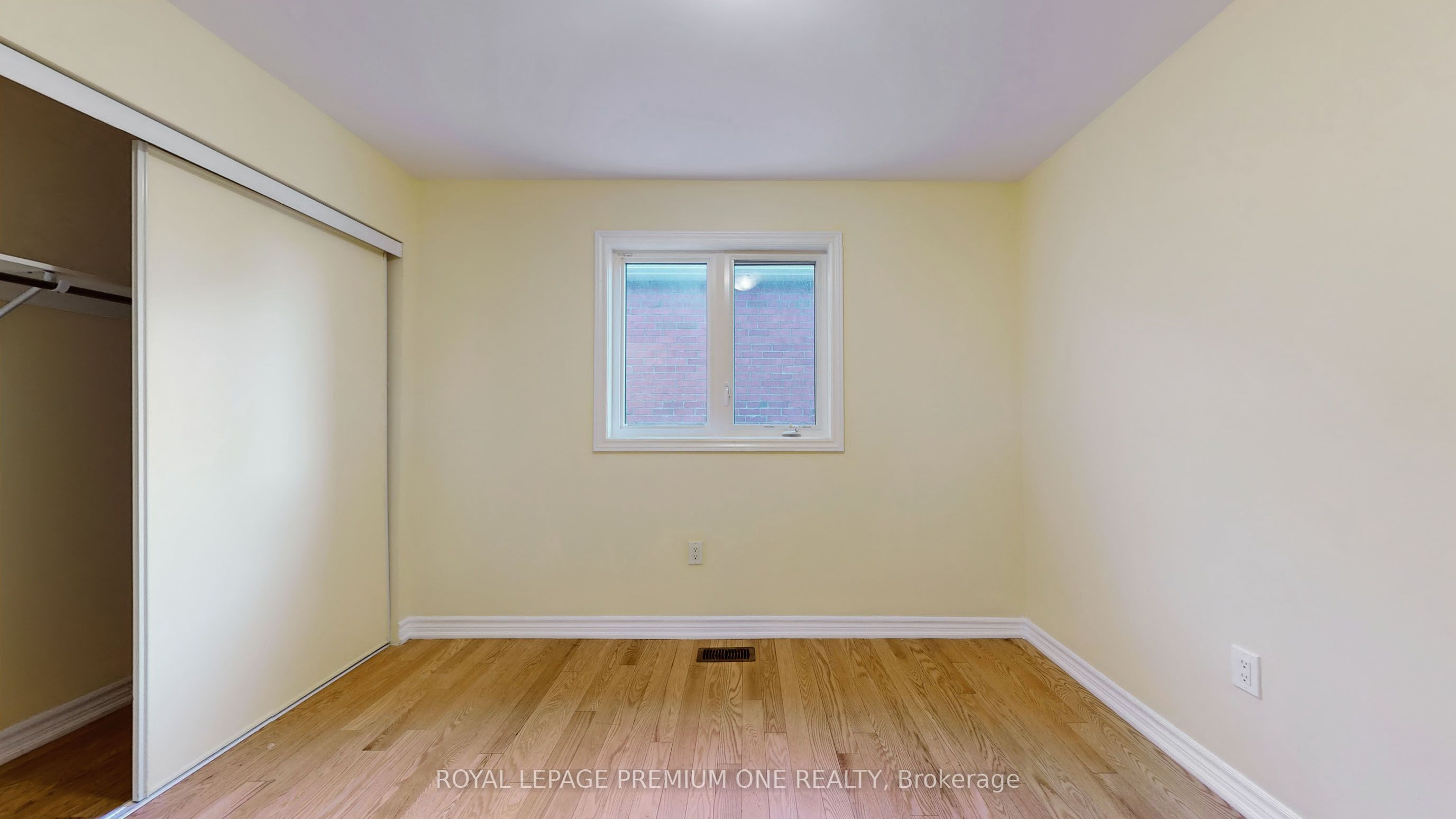 344 Ridley Crescent