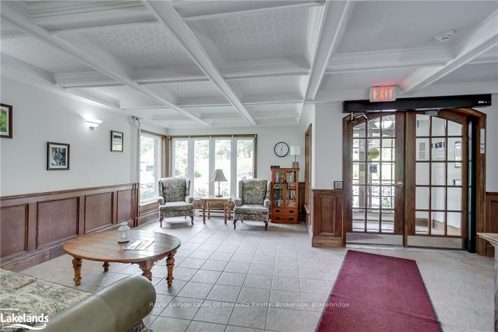 31 DAIRY Lane #401