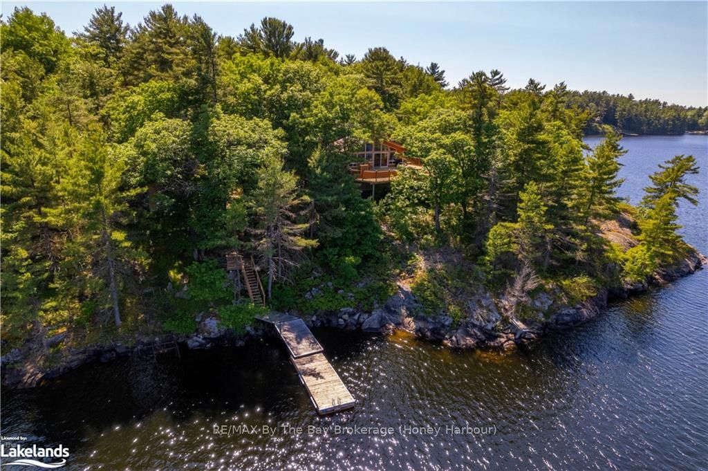 3140 ISLAND 1810