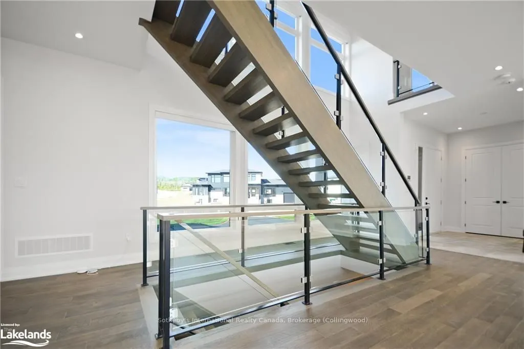 101 SLADDEN Court