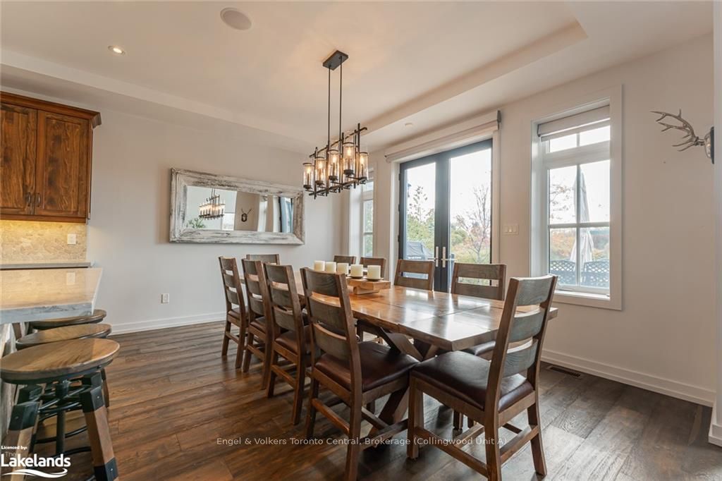 280 SUNSET Boulevard