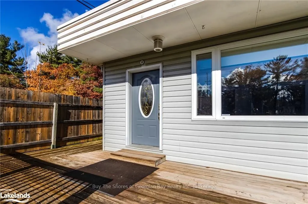 2512 HONEY HARBOUR Road