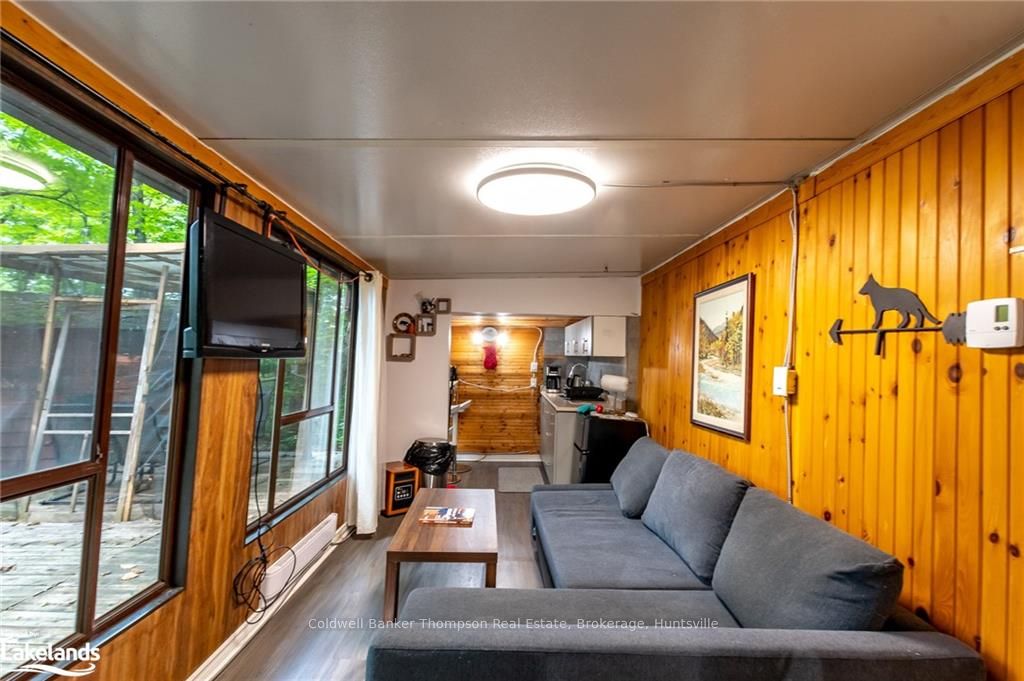 1106 DELIA Road