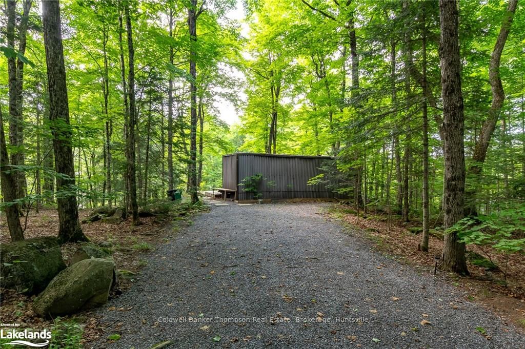 1106 DELIA Road