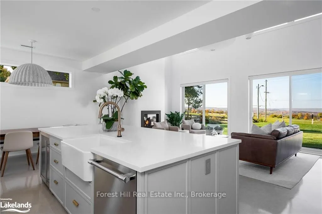 495957 GREY ROAD 2