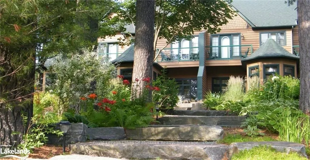 1111 DWIGHT BEACH Road, #8 Fxd W