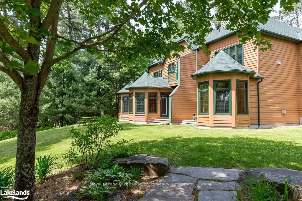 1111 DWIGHT BEACH Road, #8 Fxd W