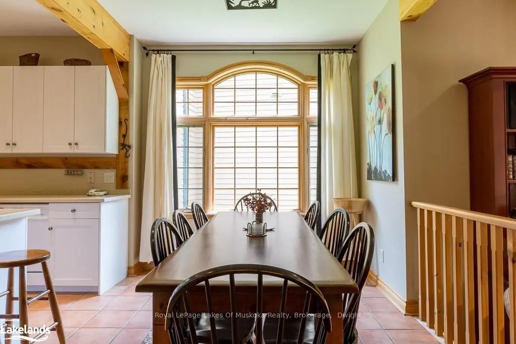 1111 DWIGHT BEACH Road, #8 Fxd W