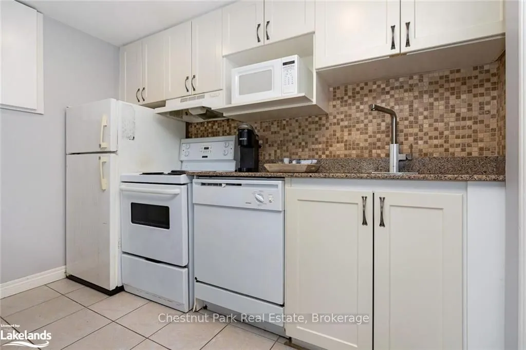 796468 GREY ROAD 19 #406