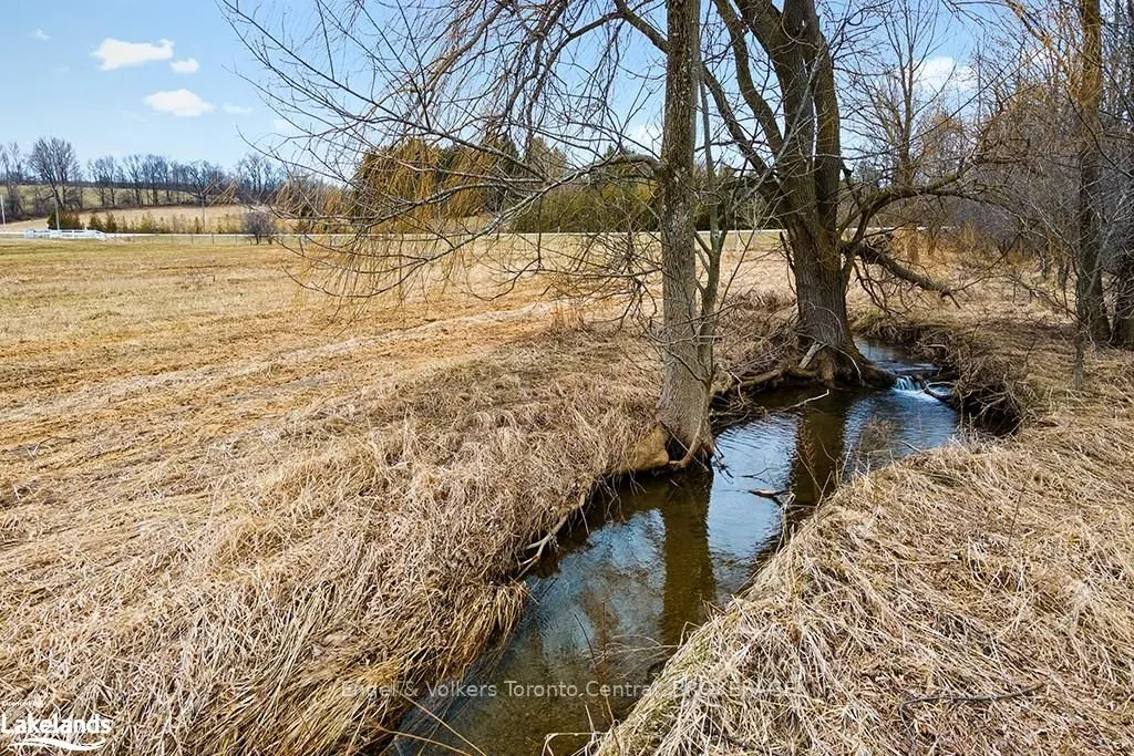 137079 GREY ROAD 12 Road