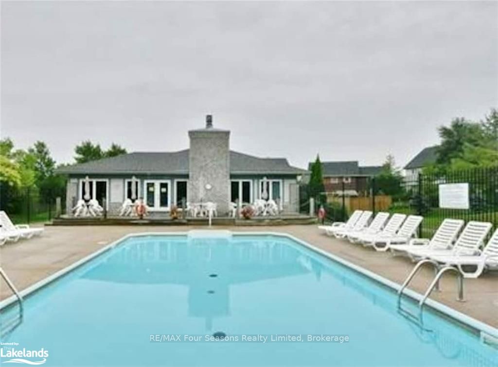 146 SETTLERS Way #21
