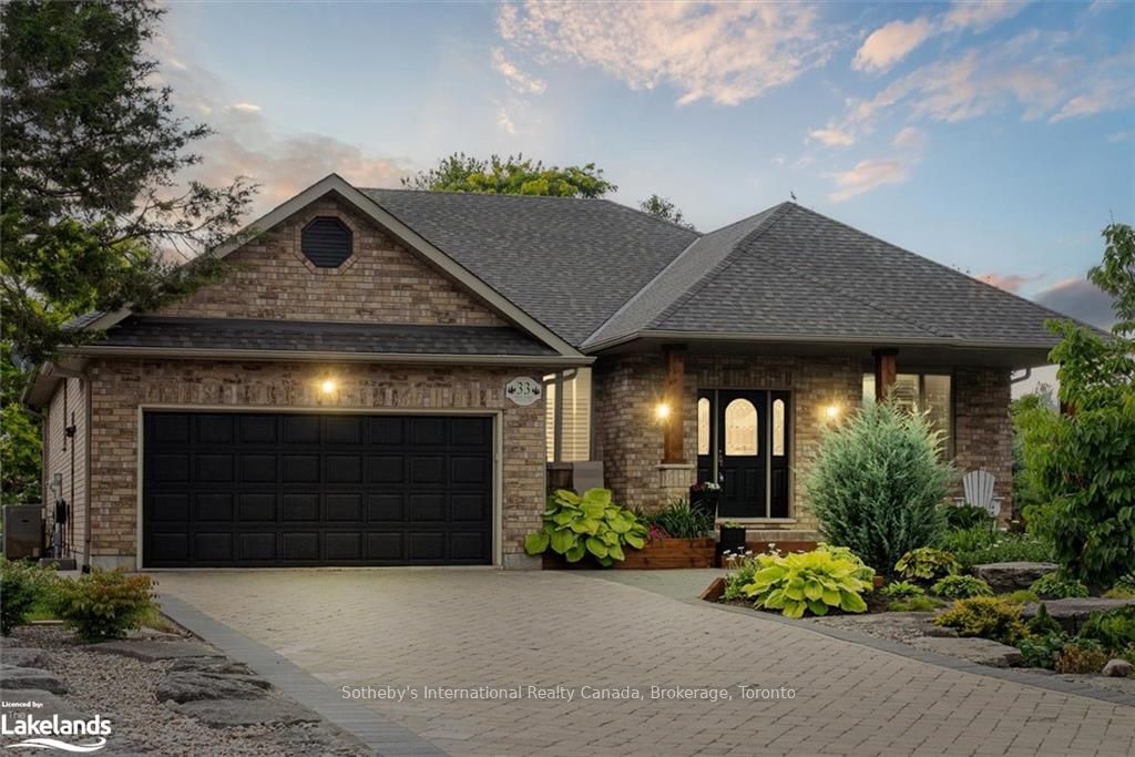 33 SOUTH HARBOUR Drive