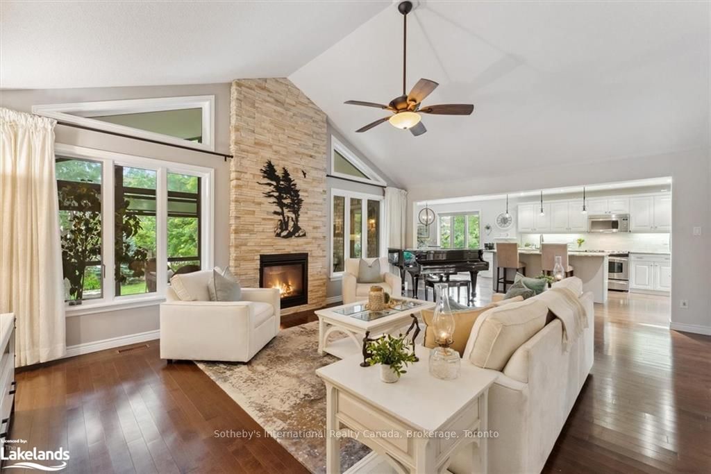33 SOUTH HARBOUR Drive