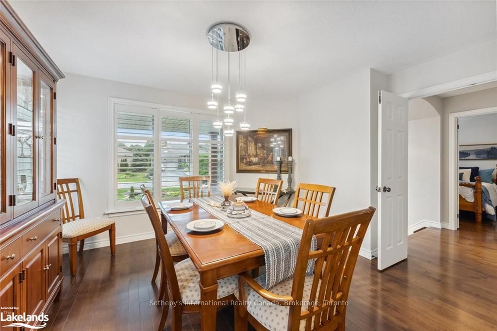 33 SOUTH HARBOUR Drive