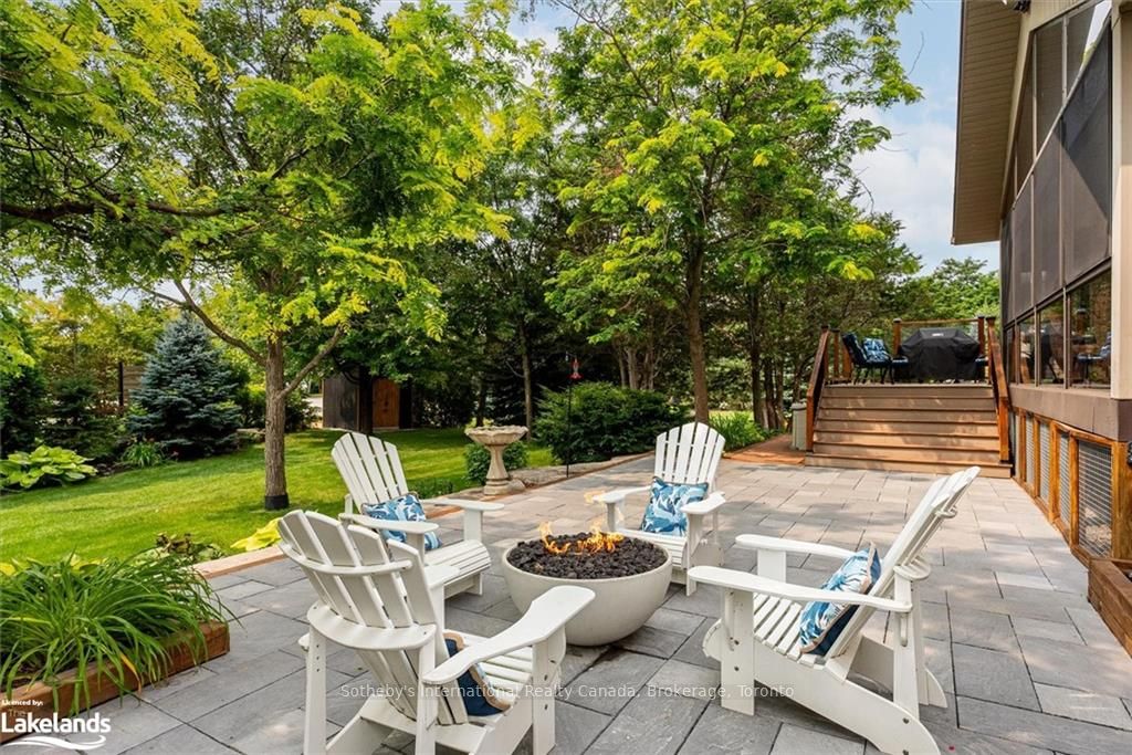 33 SOUTH HARBOUR Drive