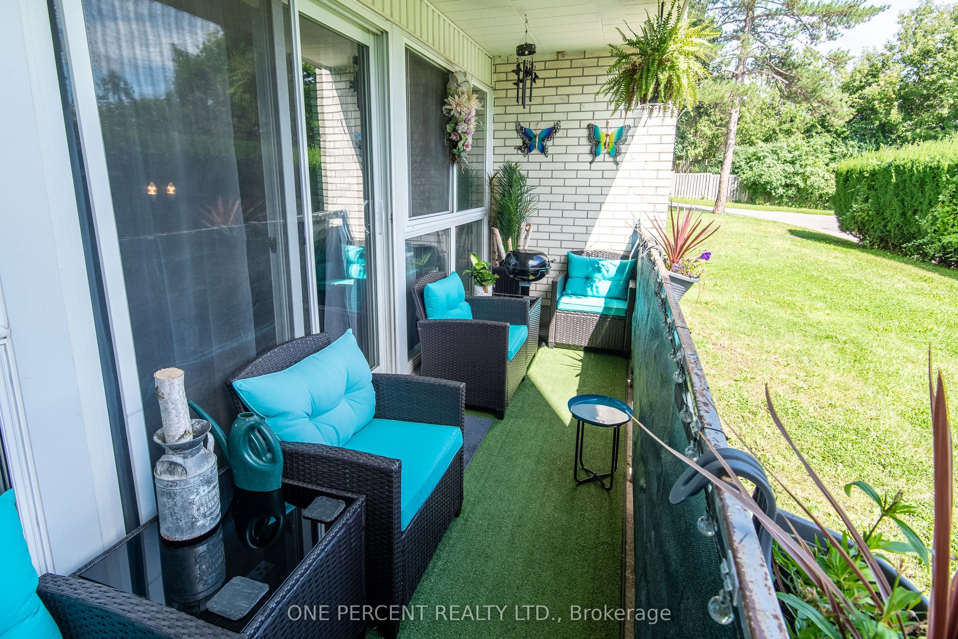 105 Conroy Crescent, #103
