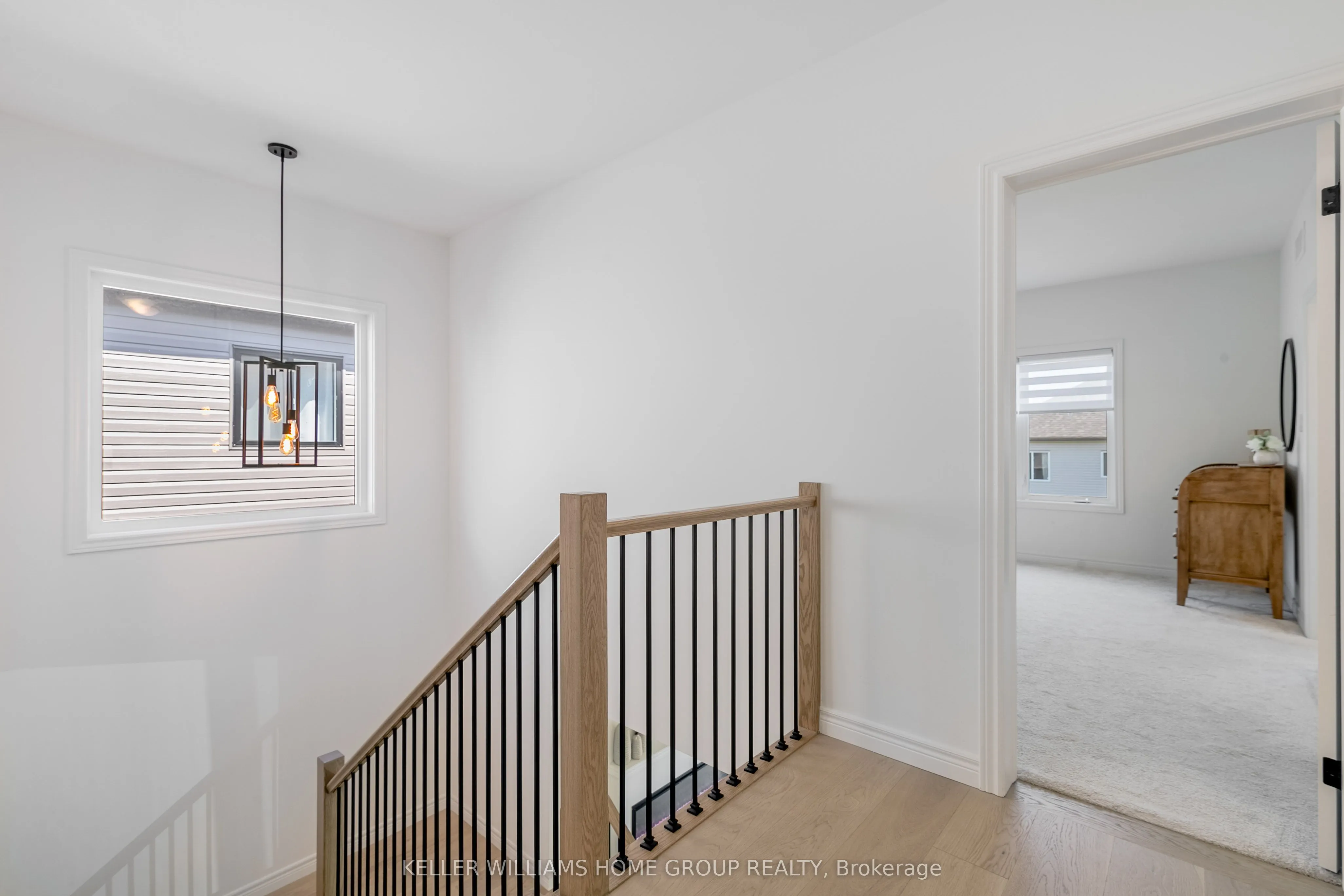 48 Macalister Boulevard