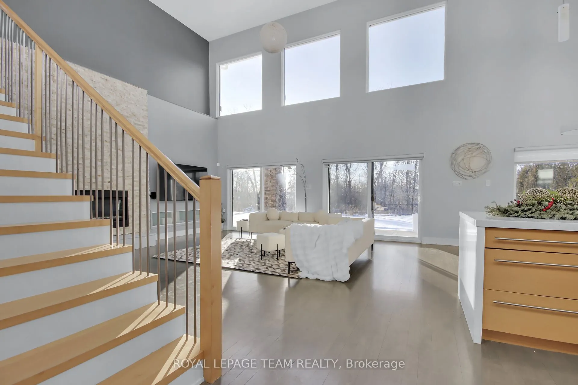430 LOCKMASTER Crescent