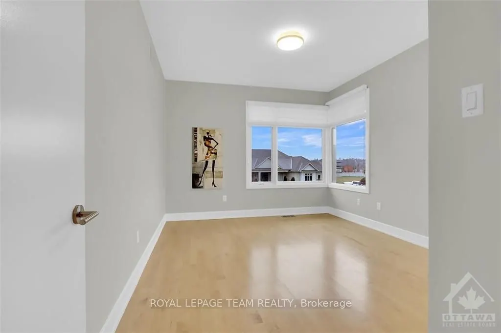 430 LOCKMASTER Crescent