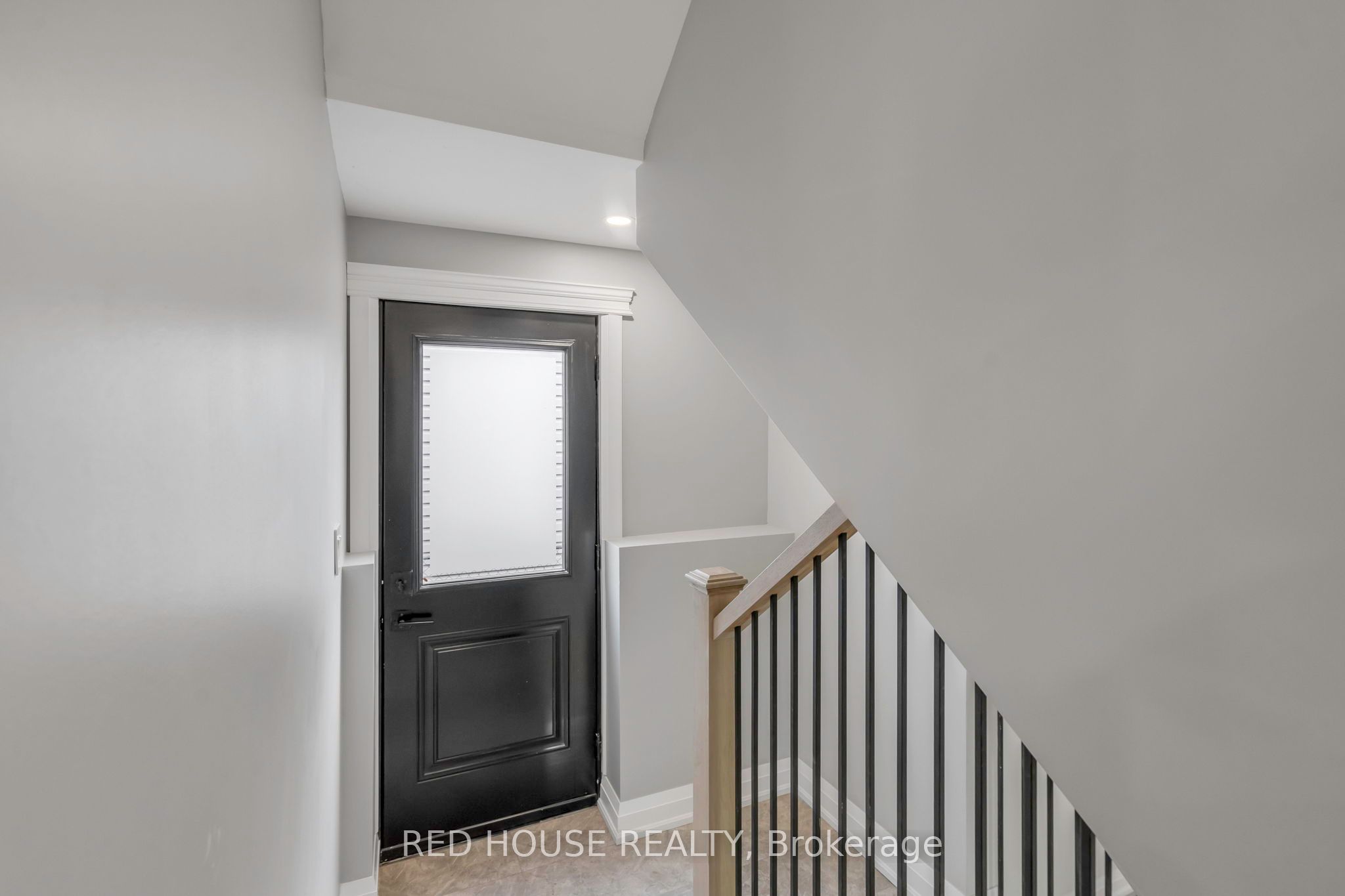10 Bayside Avenue