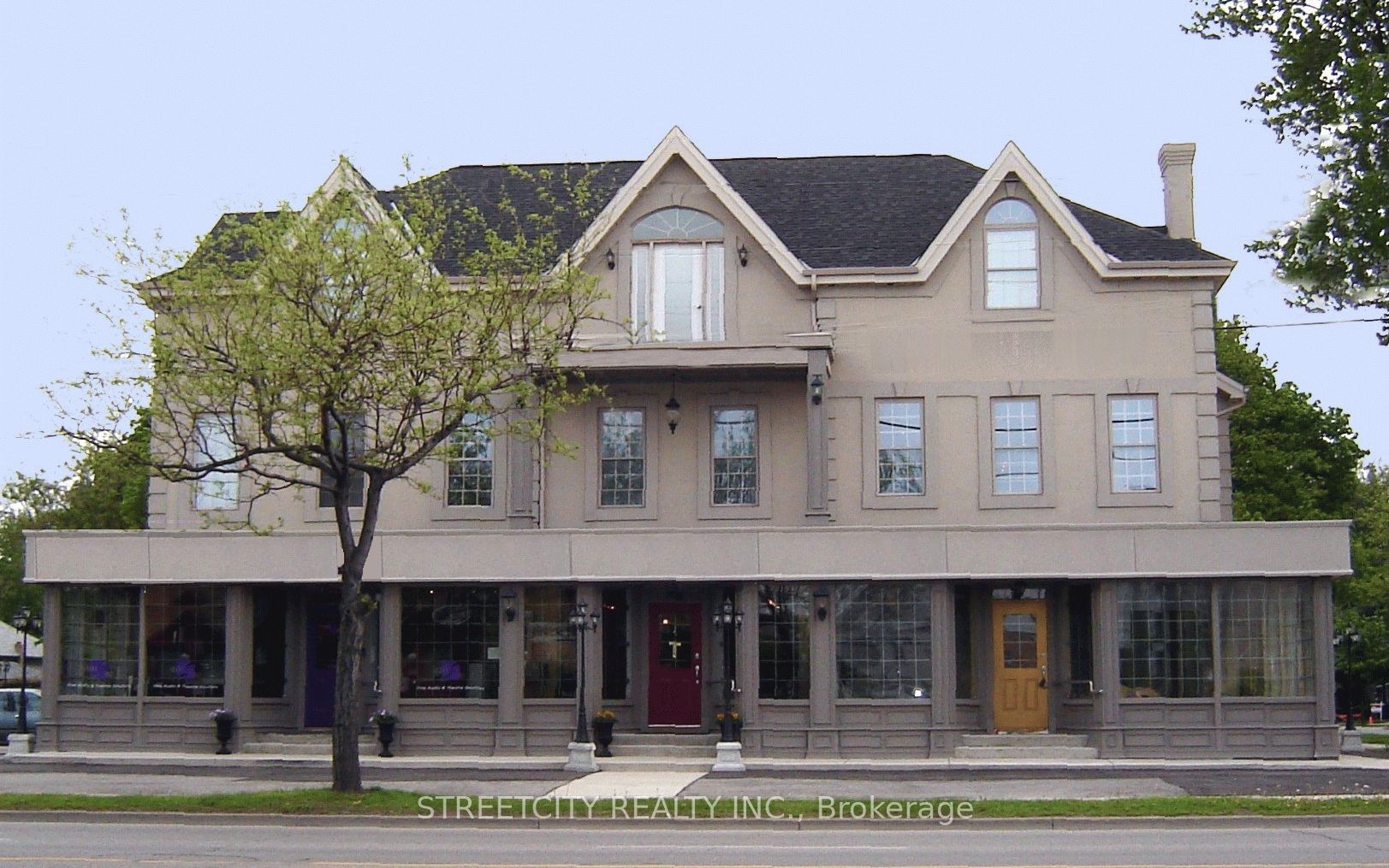 339 HORTON Street E