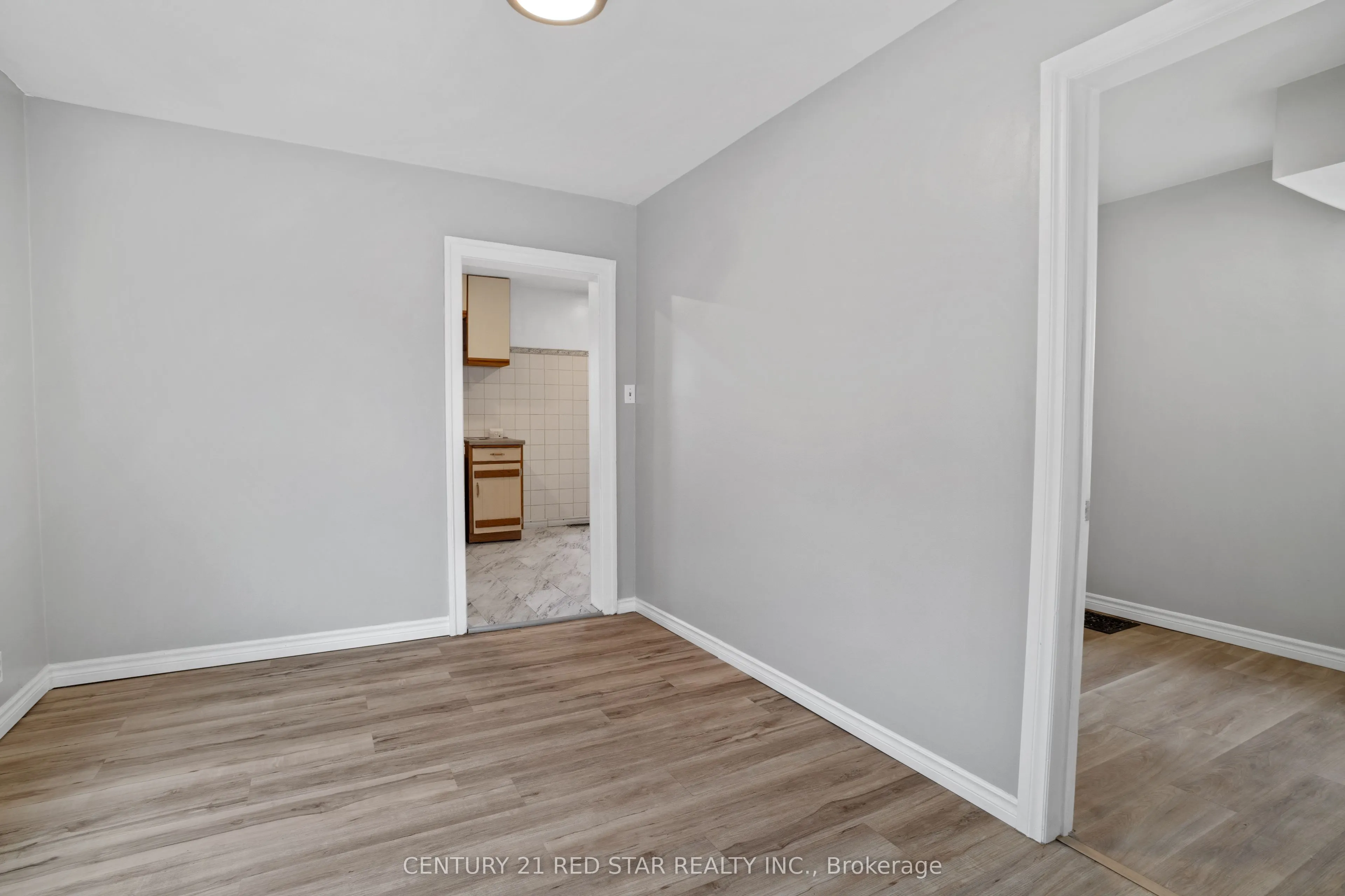5082 St. Lawrence Avenue