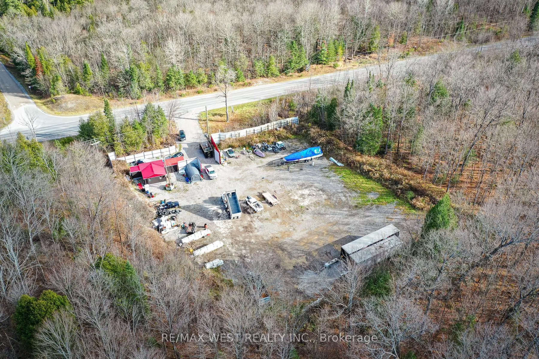 6343 Highway 35