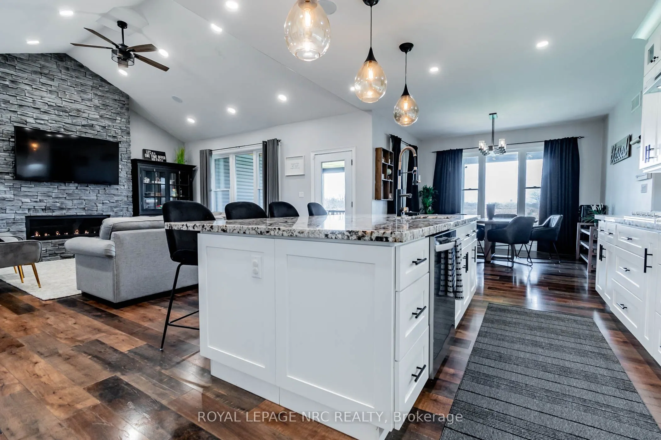 856 Lorraine Road