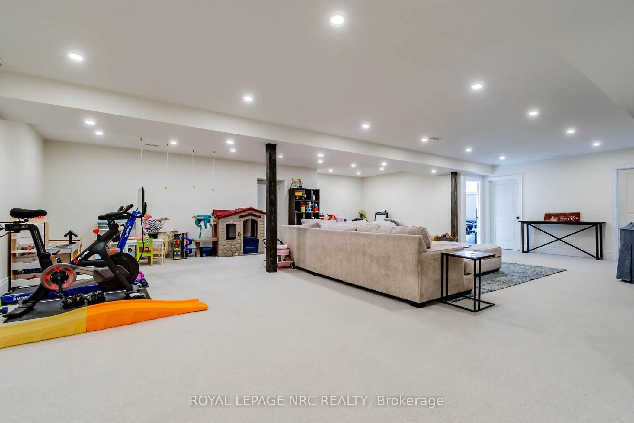 856 Lorraine Road
