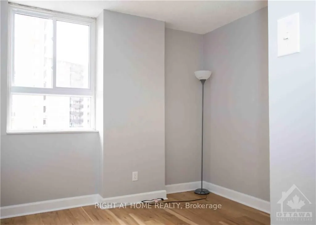 2020 JASMINE Crescent, #704