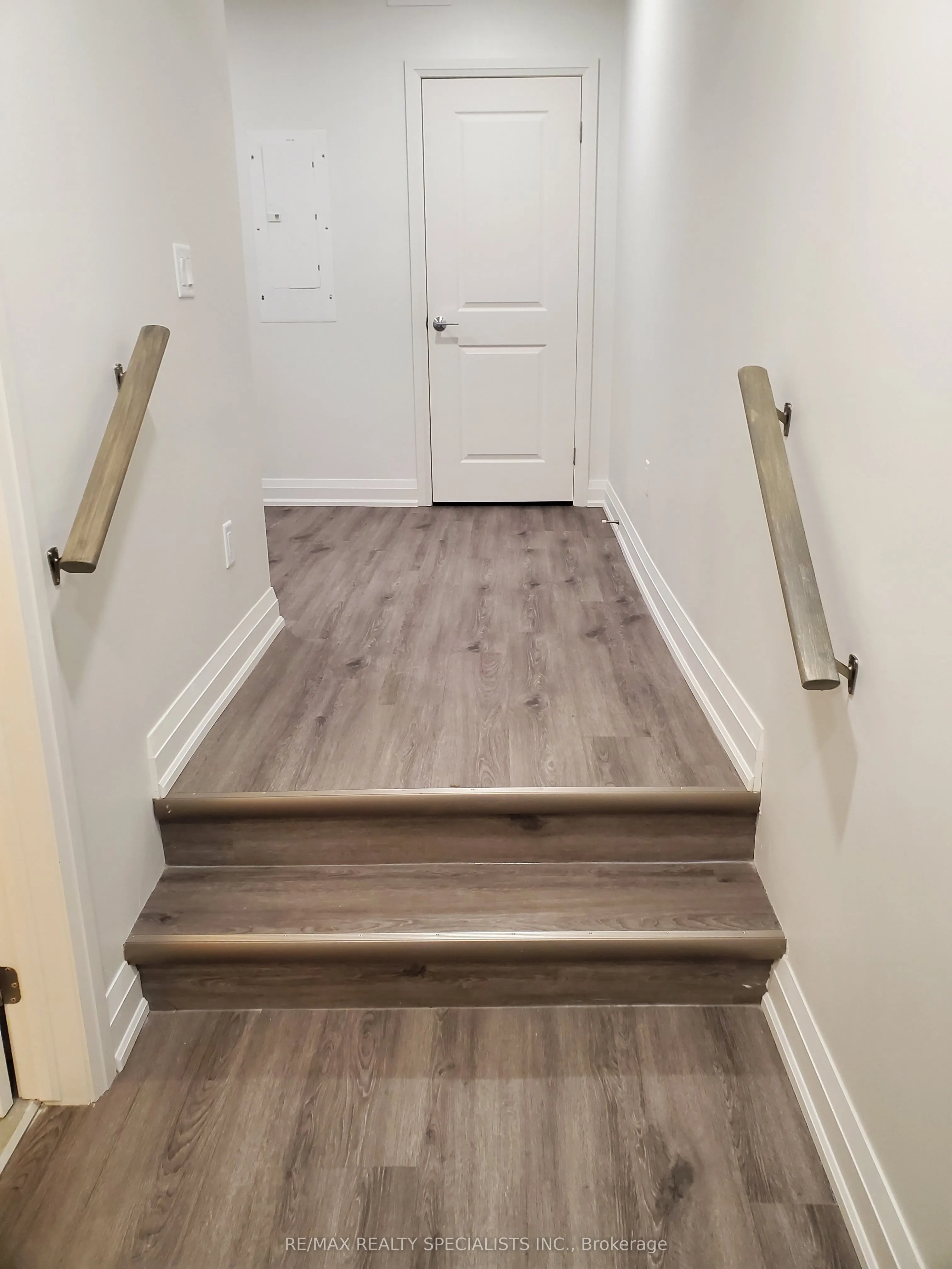307 King Street E #206