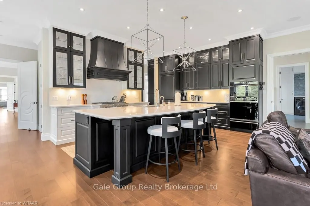 241 TAMARACK Boulevard
