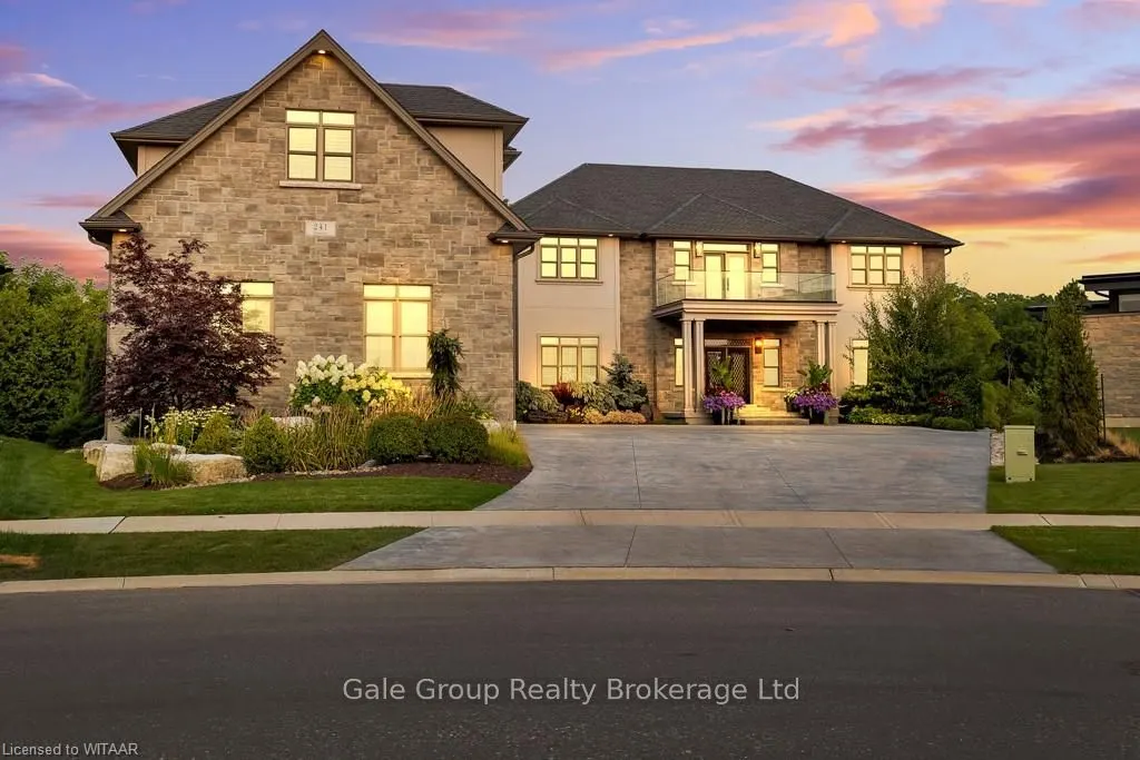 241 TAMARACK Boulevard