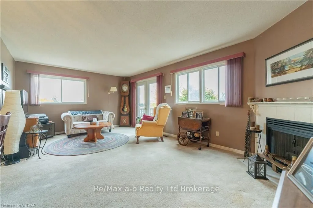 19 WREN Court #8