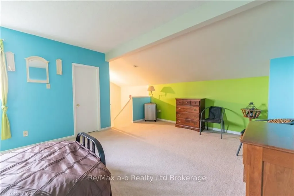 19 WREN Court #8