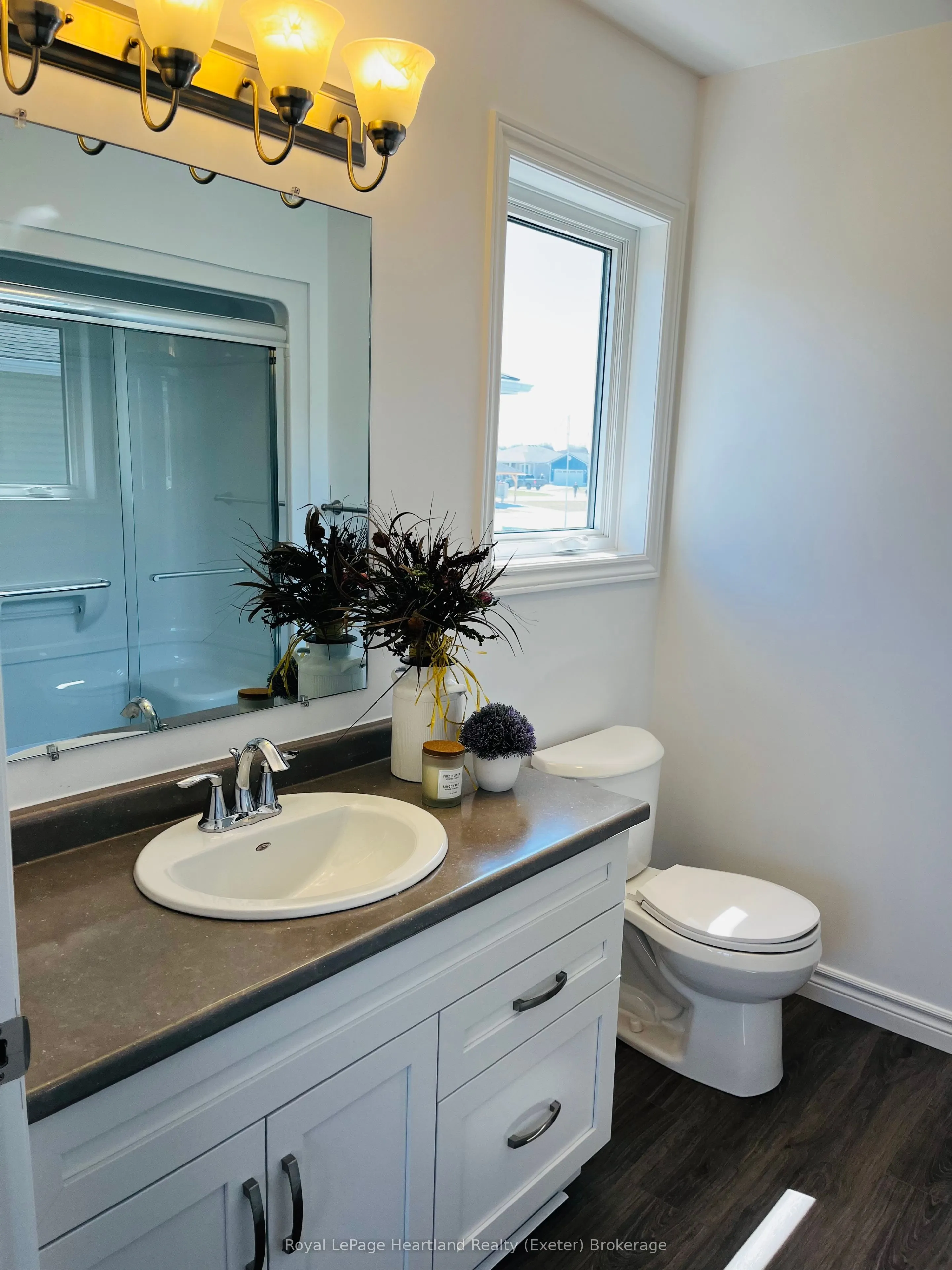 20 Bluffs View Boulevard